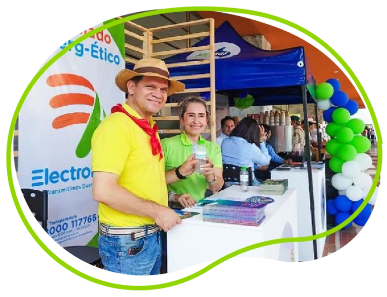 Participación a la III gran salón y pasarela